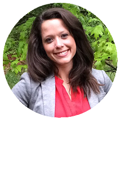 Circular Headshot of Maureen Robbs on top of the white Cisco logo